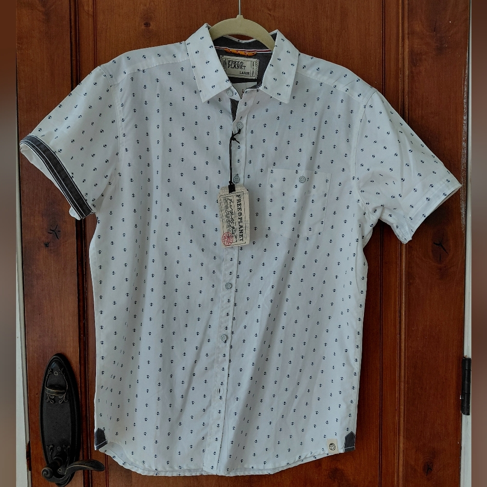 Free Planet‎ Shirt Mens Large White Navy Anchor Print Short Sleeve Button Up